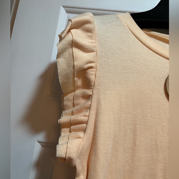 BiBi Peach Ruffle Romper - Picture 3 of 9